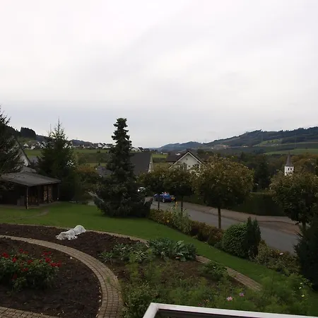 Apartment Ferienwohnung Ruhrtalblick